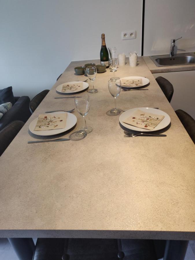 Seabreeze Apartment Остенде Екстериор снимка